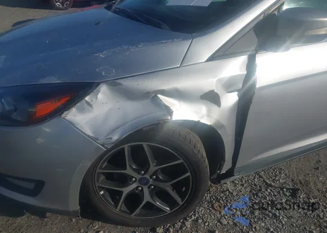 2017 Ford Focus Sel from USA, damaged, VIN 1FADP3M28HL249222